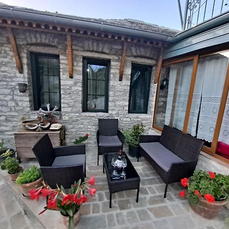 "Villa 70" Guesthouse Αργυρόκαστρο Εξωτερικό φωτογραφία