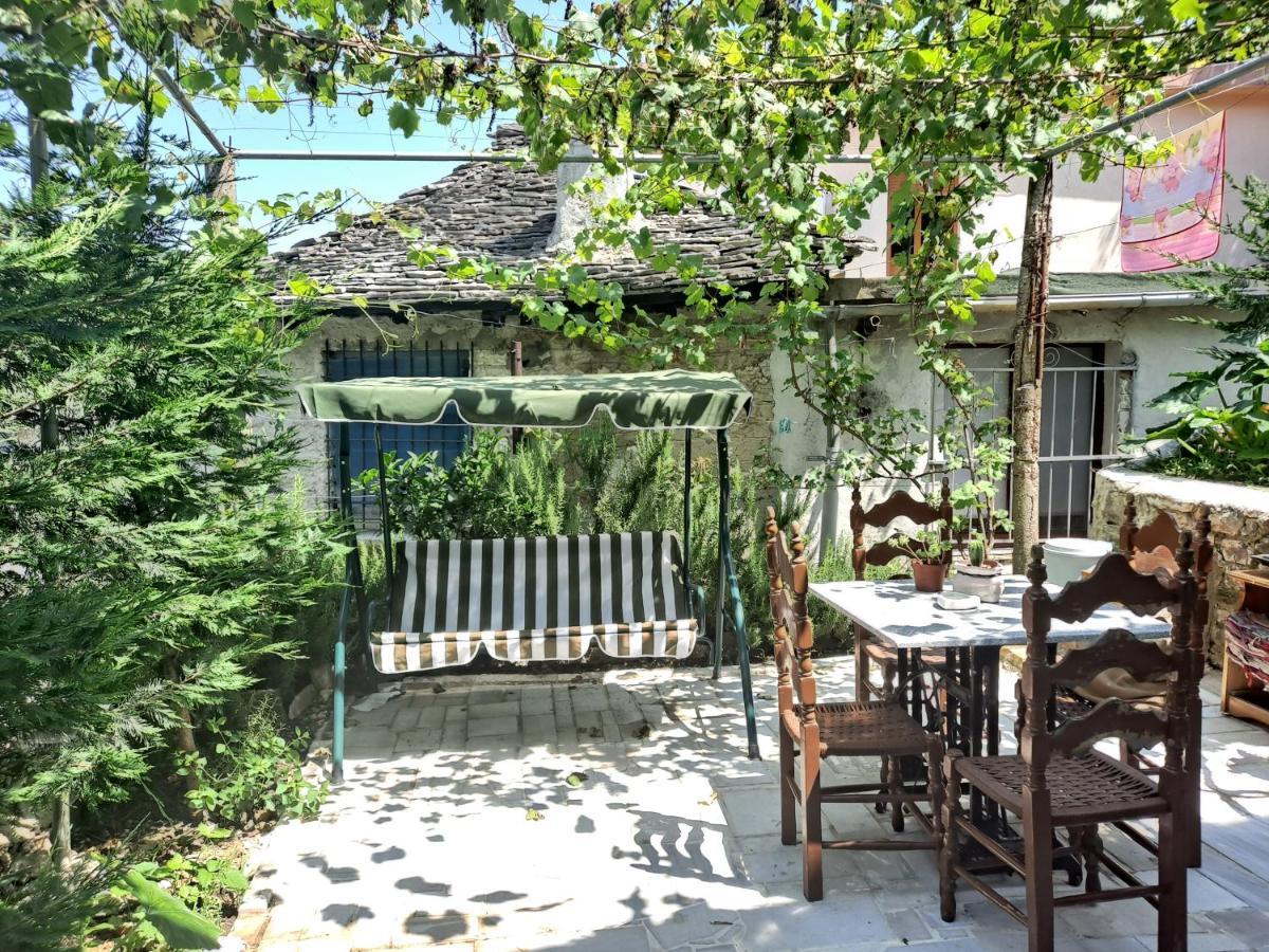 "Villa 70" Guesthouse Αργυρόκαστρο Εξωτερικό φωτογραφία