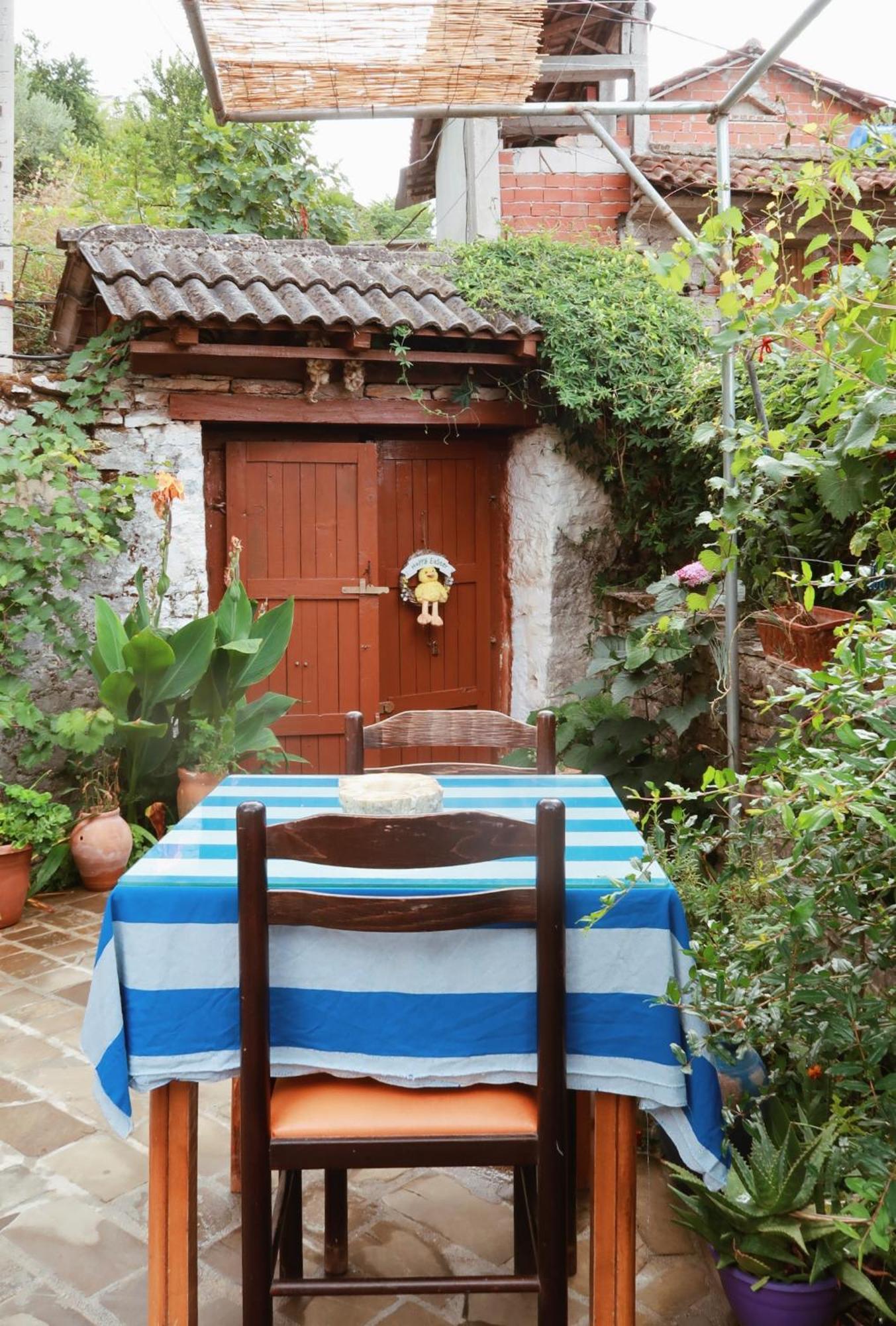 "Villa 70" Guesthouse Αργυρόκαστρο Εξωτερικό φωτογραφία