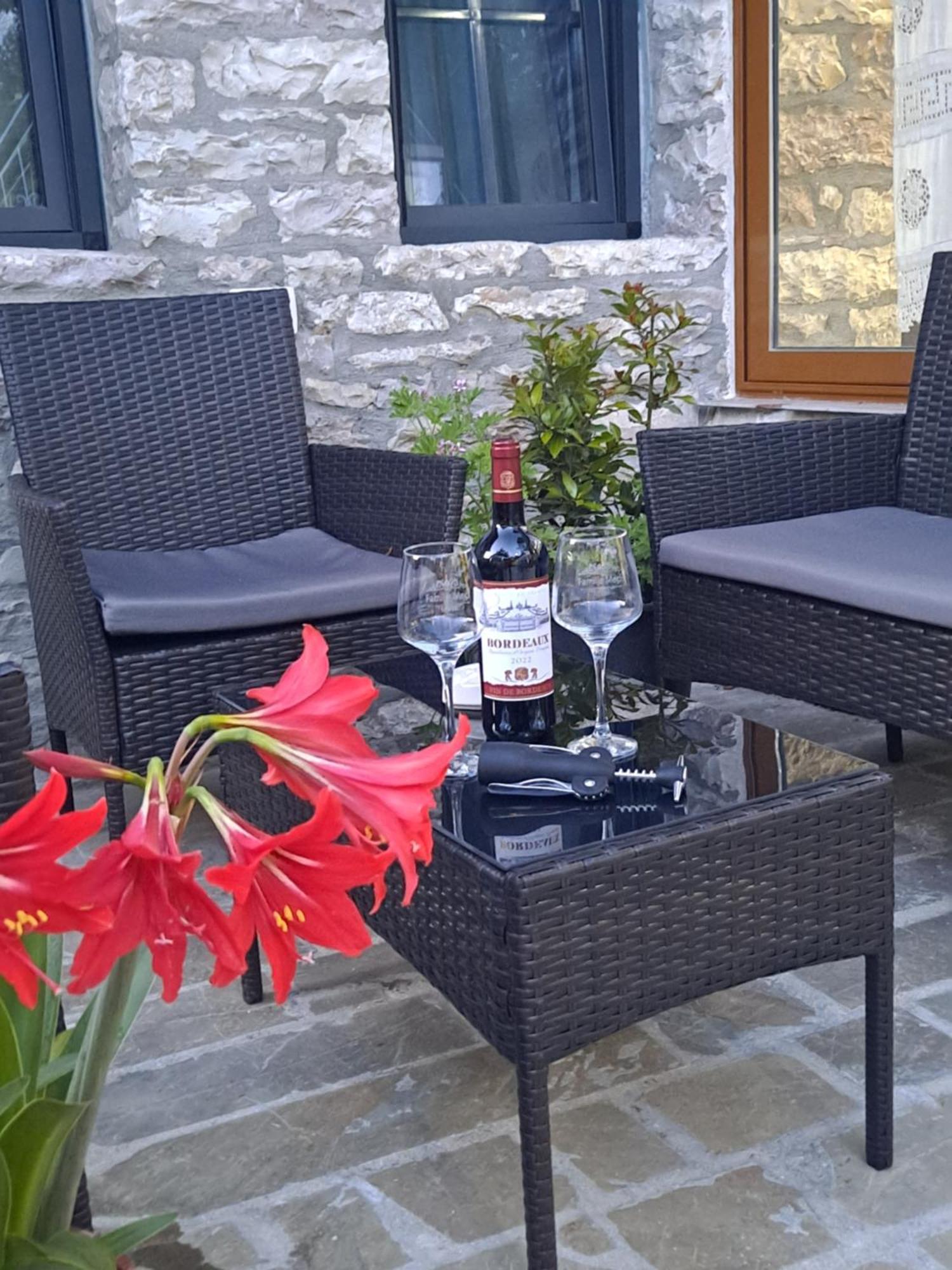 "Villa 70" Guesthouse Αργυρόκαστρο Εξωτερικό φωτογραφία