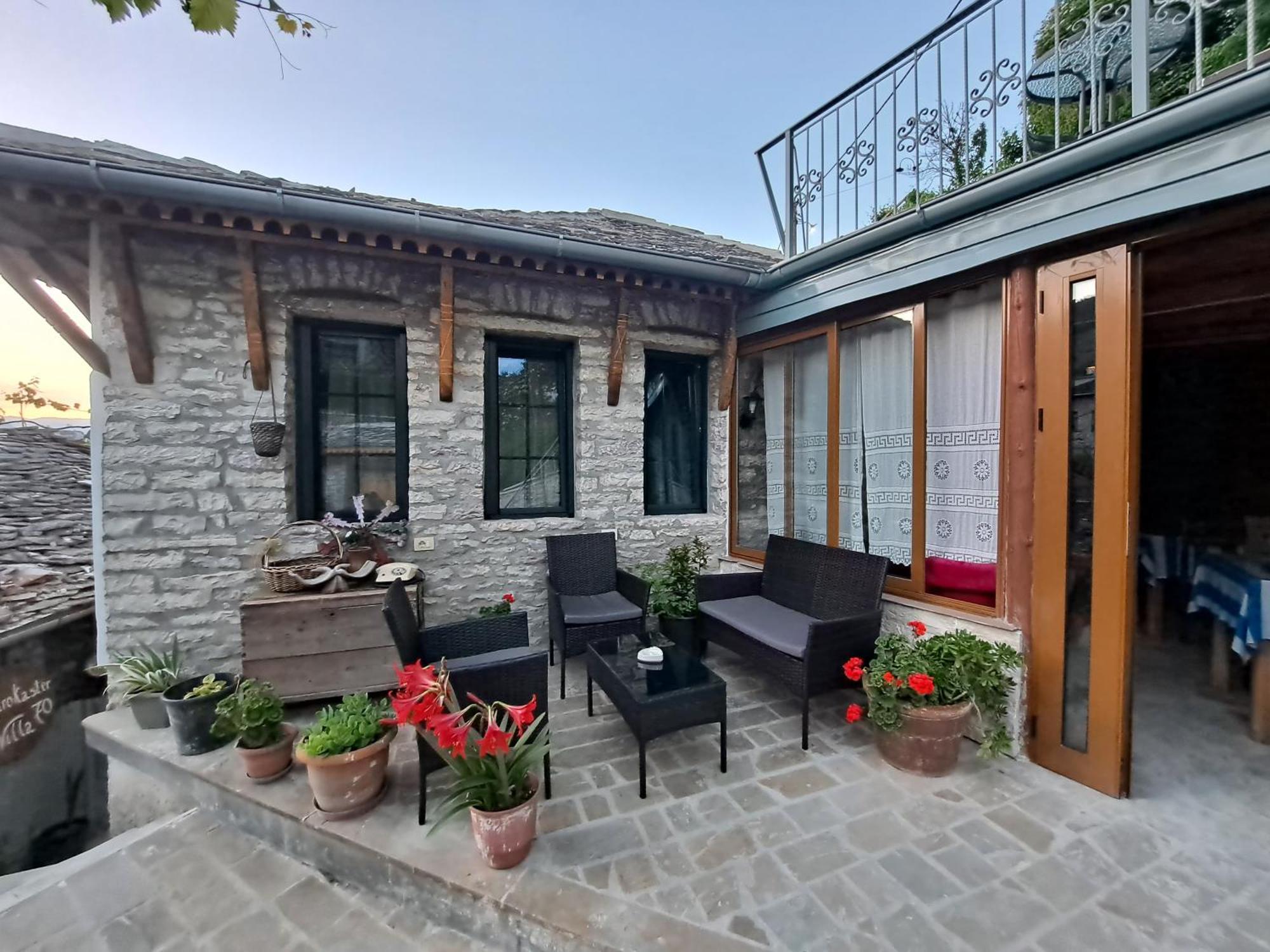 "Villa 70" Guesthouse Αργυρόκαστρο Εξωτερικό φωτογραφία
